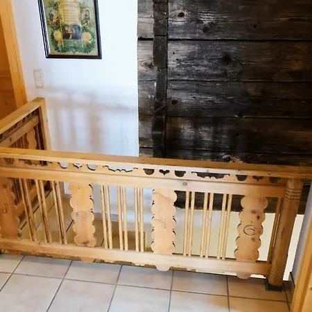 Tenne Apartman *